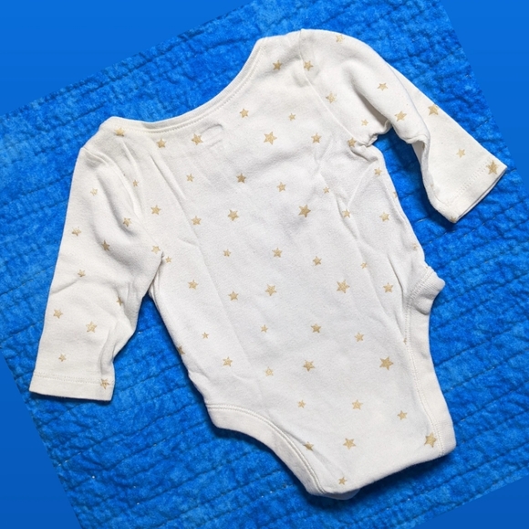 Gold star Old Navy onesie - Picture 2 of 5